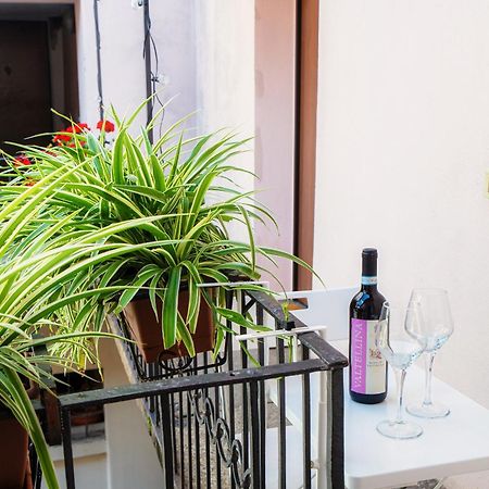Casa Giulini - The House Of Travelers Apartamento Como Exterior foto
